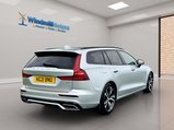Volvo V60 2.0 B4 MHEV R-Design Auto Euro 6 (s/s) 5dr 10