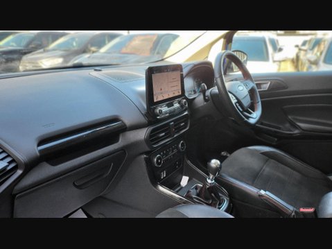 Ford Ecosport ST-LINE 13