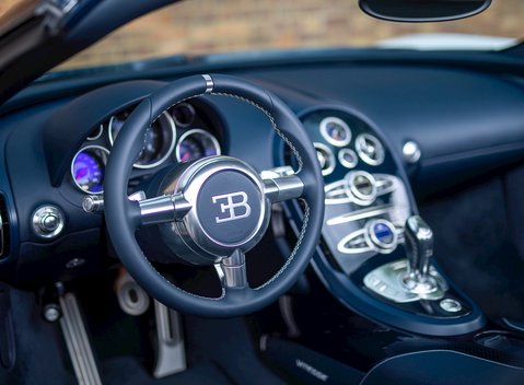 Bugatti Veyron Grand Sport Vitesse 13