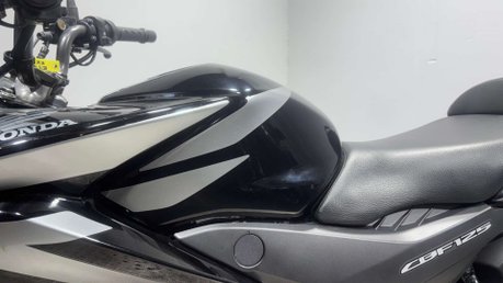 Honda CBF125 CBF125 2012 ONLY 5K VERY CLEAN 125CC LEARNER BIKE COMMUTER 12
