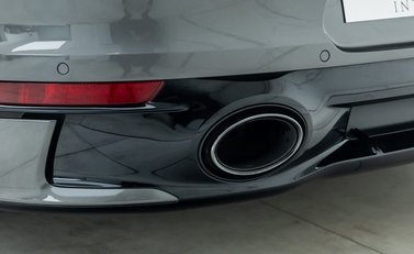 Porsche 911 Carrera 4S (992) 31