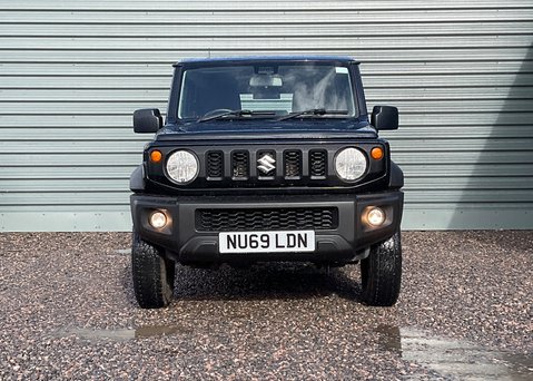 Suzuki Jimny SZ4 10