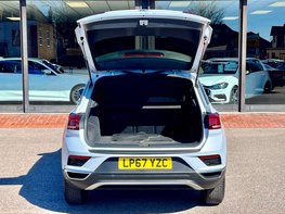 Volkswagen T-Roc 1.5 T-Roc SEL TSi Evo 5dr 69