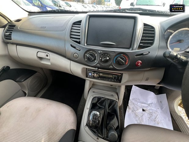 Mitsubishi L200 4Work | 2.5 LT | Double Cab | Cruise Control | NO VAT 26