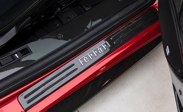 Ferrari 488 Pista 18