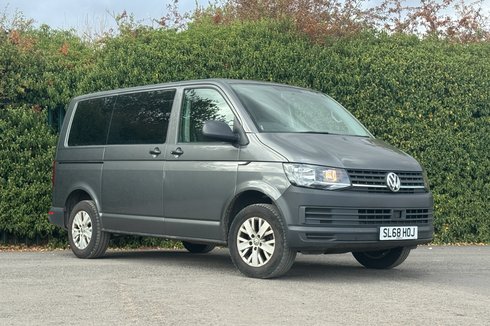 Volkswagen Transporter Shuttle S | T32 | 8 Seats | No VAT | Euro 6 | Vanlux