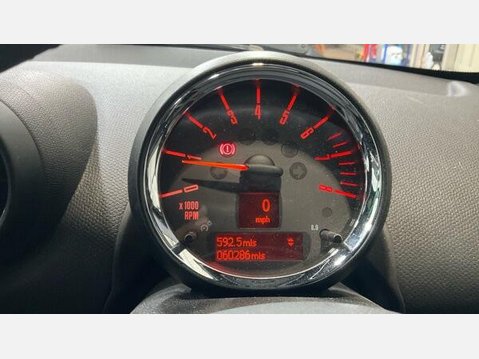 Mini Paceman 1.6 Cooper Euro 5 (s/s) 3dr 9