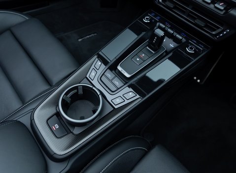 Porsche 911 Targa 4 GTS (992) 26