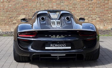 Porsche 918 Spyder 12