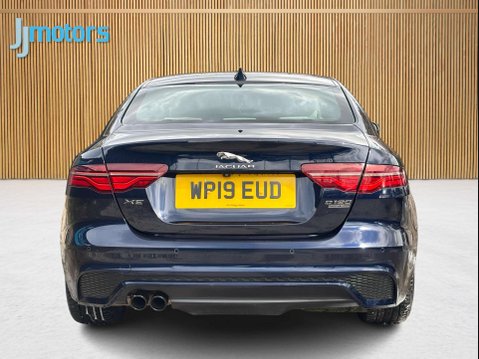 Jaguar XE 2.0 D180 R-Dynamic SE Saloon 4dr Diesel Auto Euro 6 (s/s) (180 ps) 19