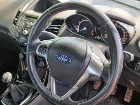 Ford Fiesta ZETEC Full Service Record Just had New Cambelt Water Pump 4 Tyres New MOT 18