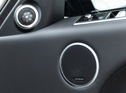 Land Rover Range Rover Sport 5.0 SVR Carbon Edition 25
