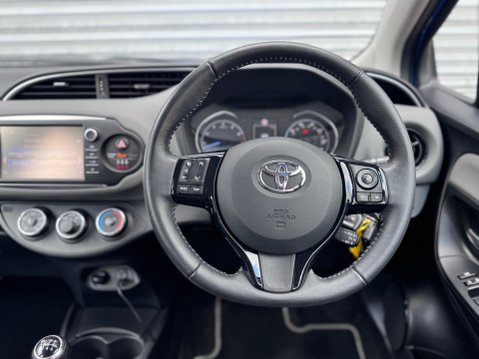 Toyota Yaris 1.5 VVT-i Icon Tech Hatchback 5dr Petrol Manual Euro 6 (111 ps) 37