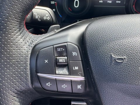 Ford Kuga 1.5 EcoBlue ST-Line X Edition Auto Euro 6 (s/s) 5dr 44