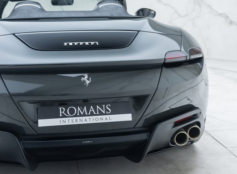 Ferrari Roma SPIDER 31