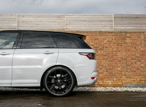 Land Rover Range Rover Sport 5.0 SVR 33