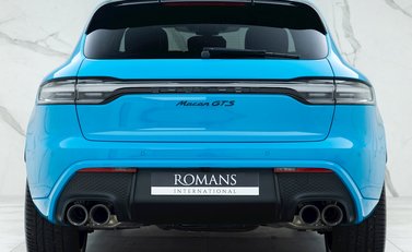 Porsche Macan GTS 5