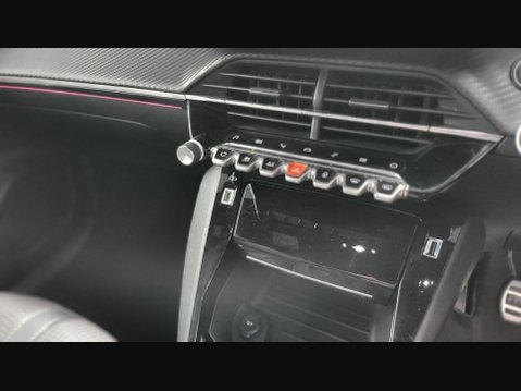 Peugeot 208 PURETECH GT S/S 14