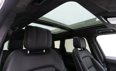 Land Rover Range Rover Sport D350 HST 18