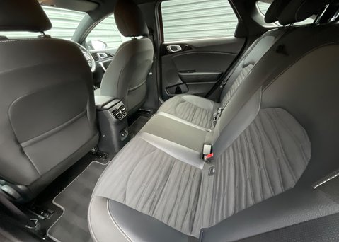 Kia Pro Ceed 1.5T GDi ISG GT-Line 13