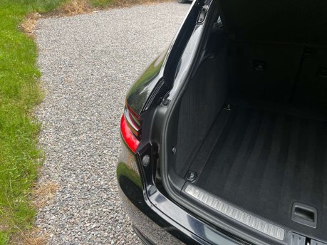 Porsche Macan 3.0 Macan S Semi-Auto 4WD 5dr 44