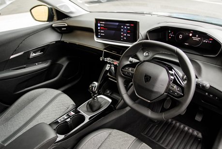 Peugeot 208 PURETECH ALLURE S/S