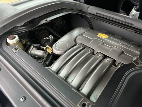 Renault Clio RENAULTSPORT V6 89