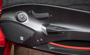 Ferrari 488 Pista 21