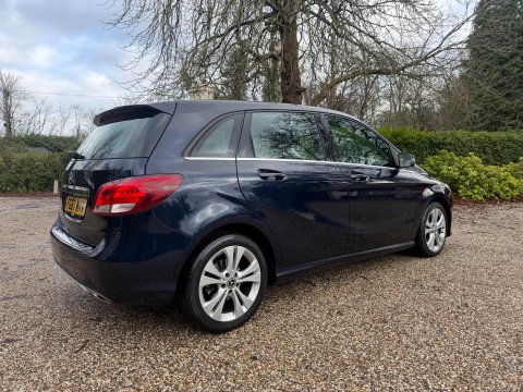 Mercedes-Benz B Class 2.1 B200d Sport (Executive) 7G-DCT Euro 6 (s/s) 5dr 7
