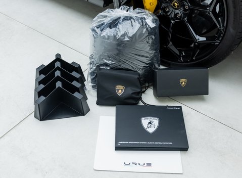 Lamborghini Urus Performante 46