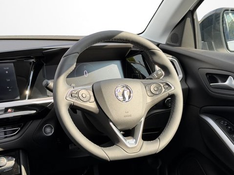 Vauxhall Grandland 1.2 Hybrid [136] Ultimate 5dr e-DCT6 17