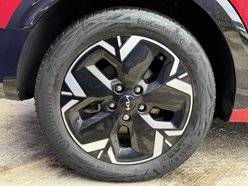 Kia Niro 64.8kWh 3 SUV 5dr Electric Auto (201 bhp) 15