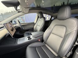 Tesla Model Y SUV 5dr Electric Auto RWD (346 ps) 28