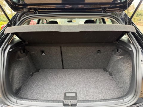 Volkswagen Polo 1.0 TSI SEL Euro 6 (s/s) 5dr 29