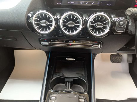 Mercedes-Benz EQA EQA 250 Sport 5dr 57