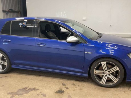 Volkswagen Golf 2.0 Golf R DSG 4WD 5dr 21