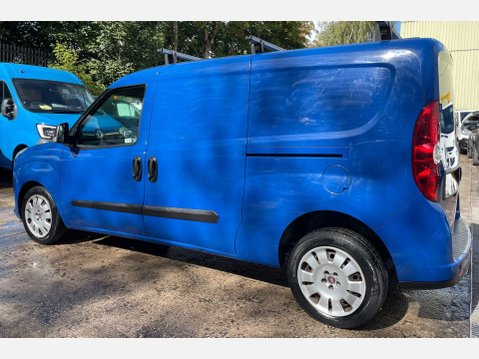 Fiat Doblo 1.6 JTD MultiJet 16v N1 SX Combi Van 4dr Diesel Comfort-Matic L1 (141 g/km, 16