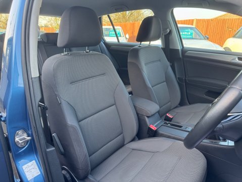 Volkswagen Golf SE TSI BLUEMOTION TECHNOLOGY 38