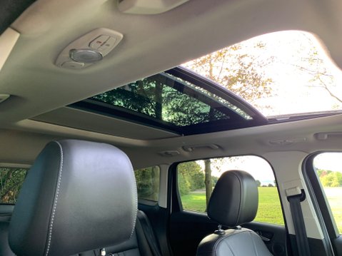 Ford Kuga TITANIUM X 24