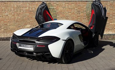McLaren 570S 24