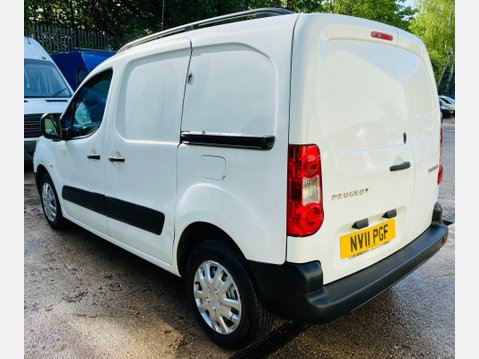 Peugeot Partner 1.6 HDi 850 S Panel Van 4dr Diesel Manual L1 (153 g/km, 90 bhp) 10