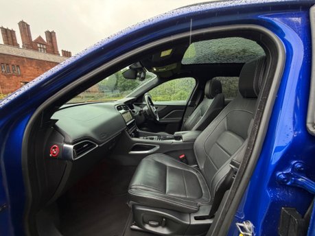Jaguar F-Pace I V6 S AWD 13