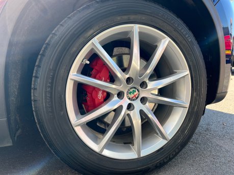 Alfa Romeo Stelvio 2.0T Speciale SUV 5dr Petrol Auto Q4 AWD Euro 6 (s/s) (280 ps) 13