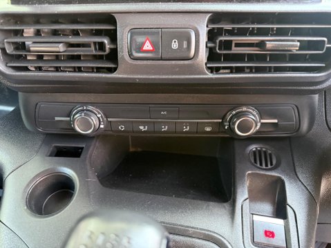 Peugeot Partner BLUEHDI PROFESSIONAL PREMIUM L1 25