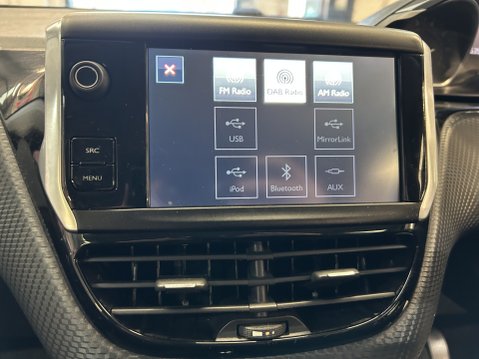 Peugeot 208 ALLURE 14