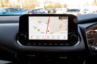 Nissan Qashqai DIG-T N-CONNECTA MHEV 25