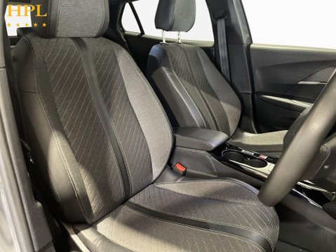 Peugeot e-2008 50kWh Allure SUV 5dr Electric Auto (11kW Charger) (136 ps) Air Con - Alloys 11