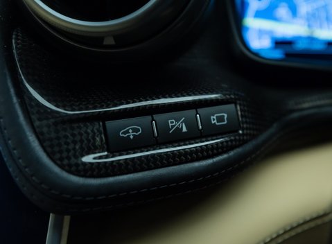 Ferrari GTC4 Lusso V12 20