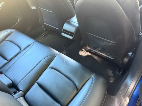 Tesla Model 3 Model 3 Long Range AWD 4WD 4dr 15
