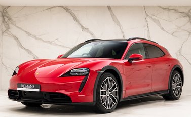 Porsche Taycan Turbo Cross Turismo 6